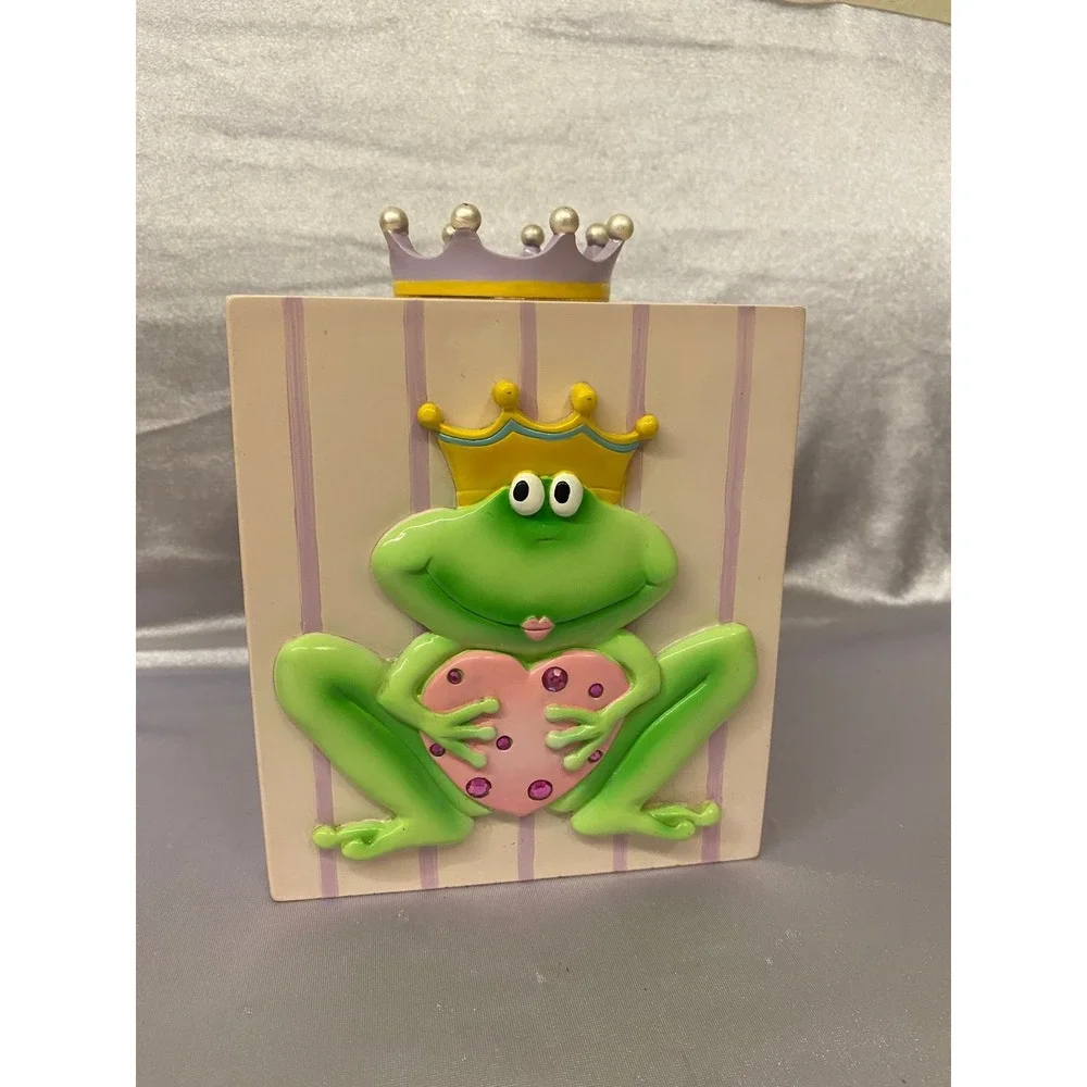 FROG PRINCESS W/HEART BATHROOM BEDROOM DECOR PINK / GREEN TISSUE BOX PREOWNED